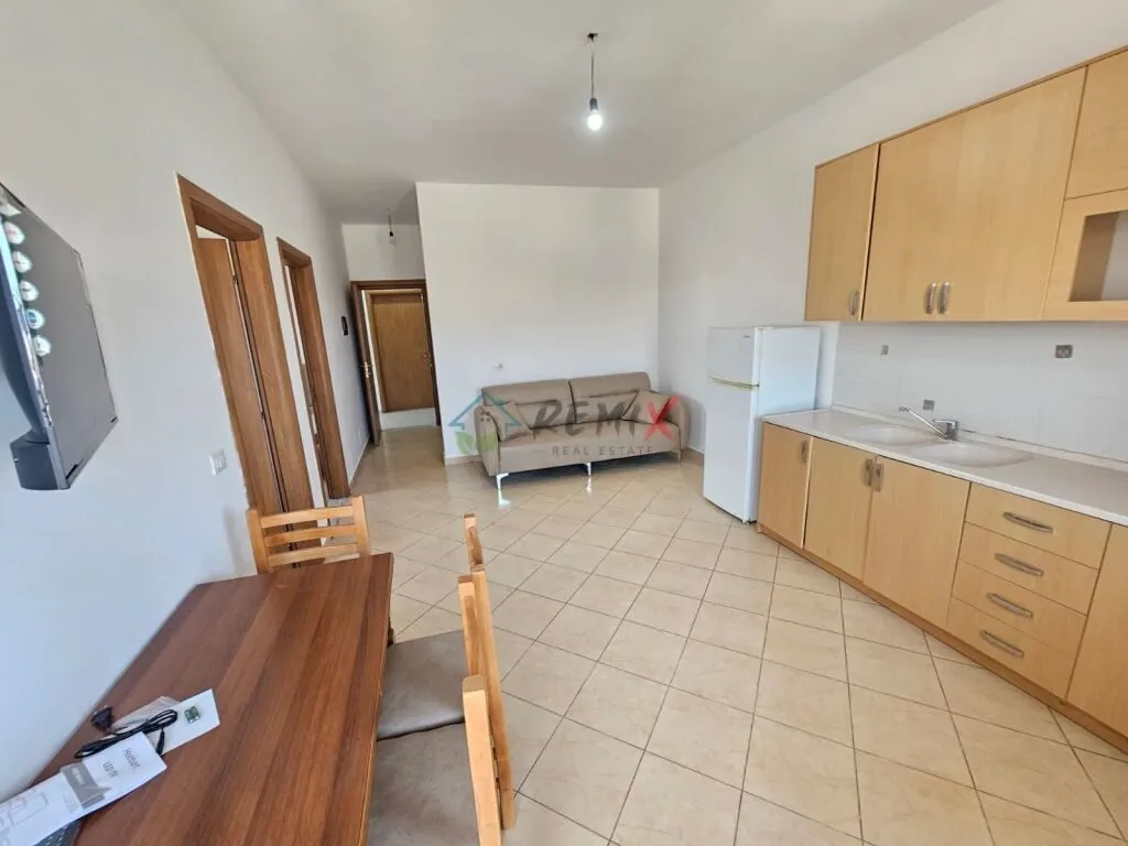 Apartament 2+1 me qera nĂ« Rruga Juba, DurrĂ«s, 93 mÂČ. Foto 1 nga 12