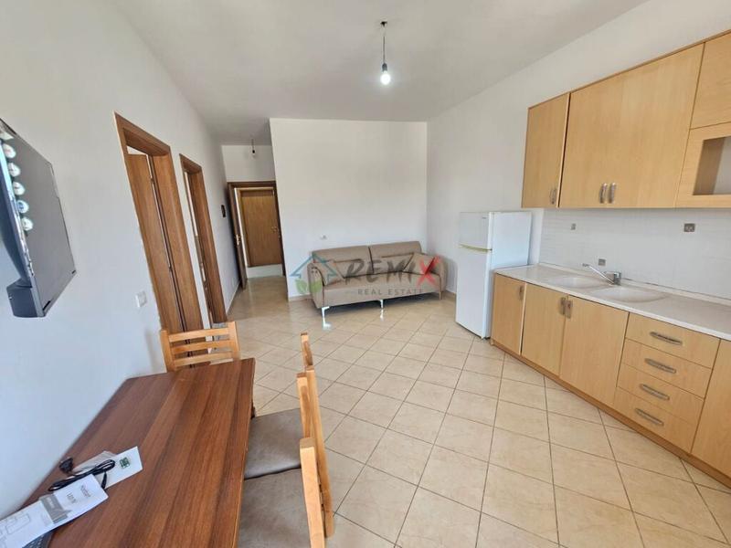 Appartamento 2+1 in affitto a Rruga Juba, Durazzo, 93 m²