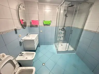 Appartamento 2+1 in affitto a Brraka, Tirana, 108 m². Foto 5 di 6