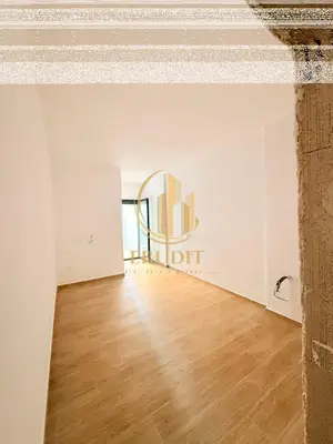 Apartament 2+1 në shitje në Vlorë, 95 m². Foto 2 nga 6