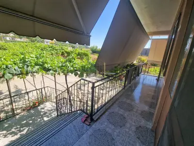 Tokë në shitje në Peze, Tiranë, 4 000 m². Foto 2 nga 8