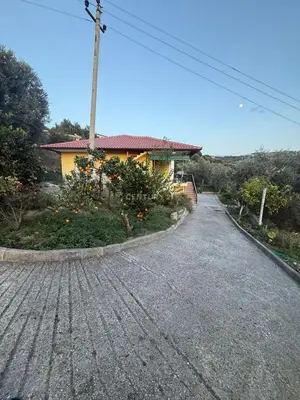 House for sale in Kanine, Vlorë, 500 m². Photo 2 of 12