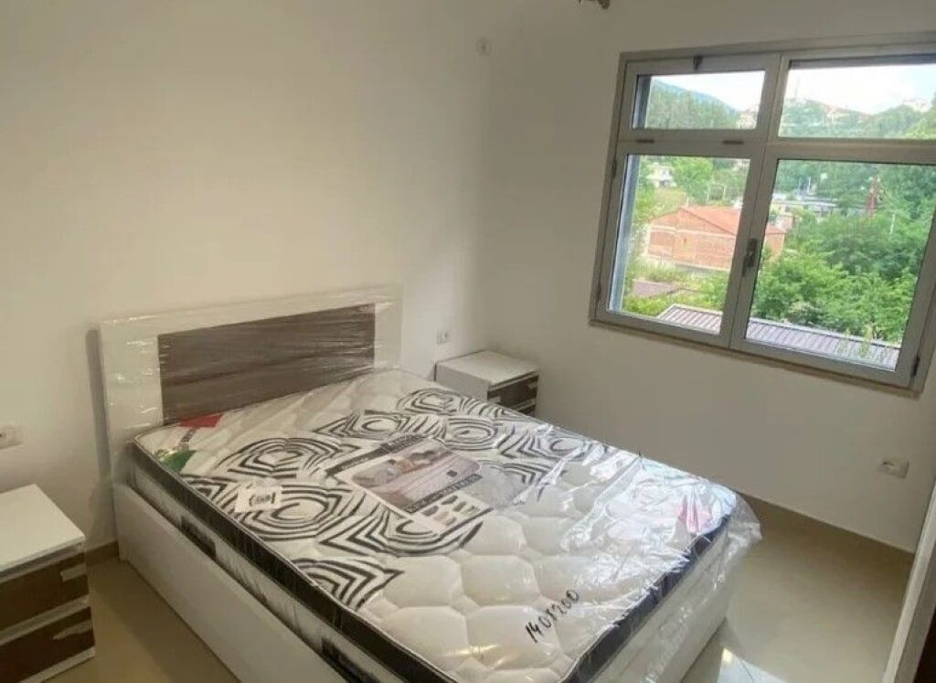 Apartment 2+1 for rent in Shkozë, Tirana, 80 m². Photo 2 of 3