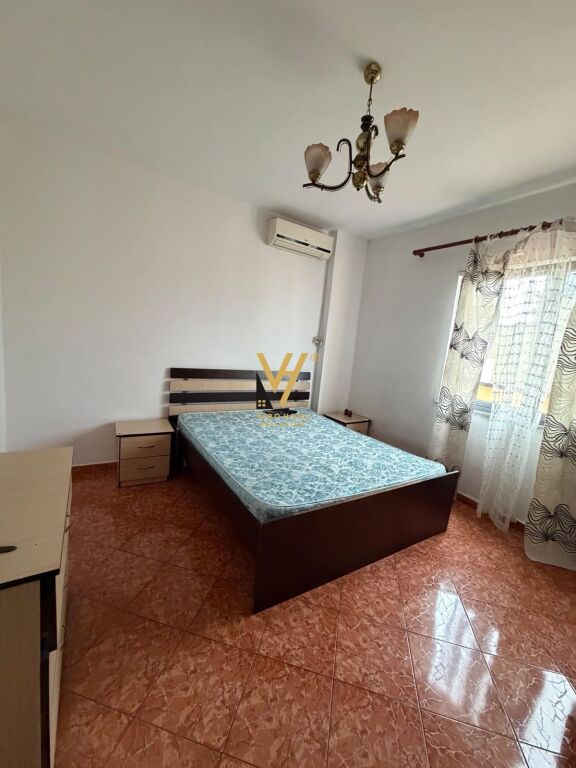 Apartment 2+1 for rent in Spitali QSUT, Tirana, 100 m². Photo 3 of 3