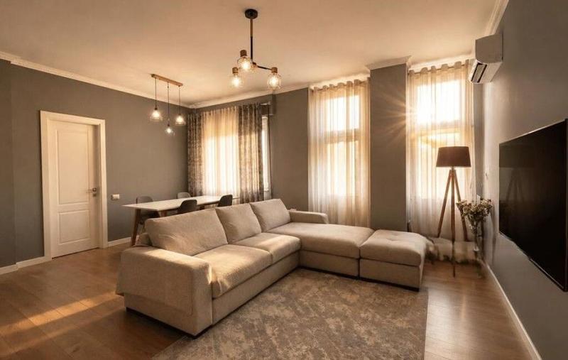 Appartamento 2+1 in affitto a Komuna e Parisit, Tirana, 87 m²