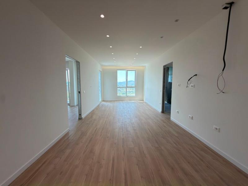 Apartament 1+1 në shitje në Rruga Panorama e Liqenit, Tiranë, 72 m²