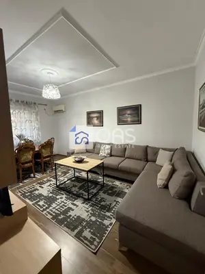 Apartament 2+1 me qera në Don Bosko, Tiranë, 60 m². Foto 2 nga 6