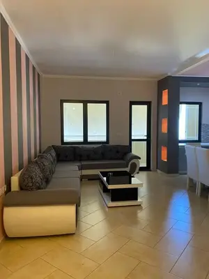 Apartament 2+1 në shitje në Rruga Maliq Collaku, Tiranë, 112 m². Foto 3 nga 9