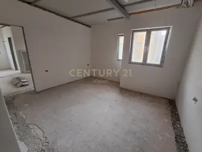 Apartment 3+1 for sale in Qender Shkoder, Shkodër, 187 m². Photo 4 of 4
