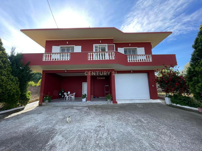 Vilë në shitje në Kuzum Baba, Vlorë, 109 m²