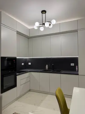 Apartament 2+1 me qera në Kompleksi Golden Park, Tiranë, 95 m². Foto 3 nga 8