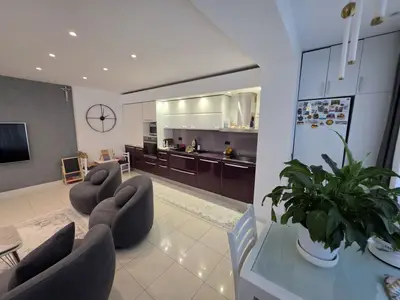 Apartament 2+1 në shitje në Vasil Shanto, Tiranë, 110 m². Foto 4 nga 12