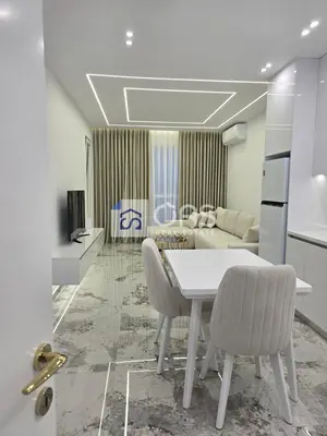 Appartamento 1+1 in affitto a Paskuqan, Kamza, 65 m². Foto 2 di 6