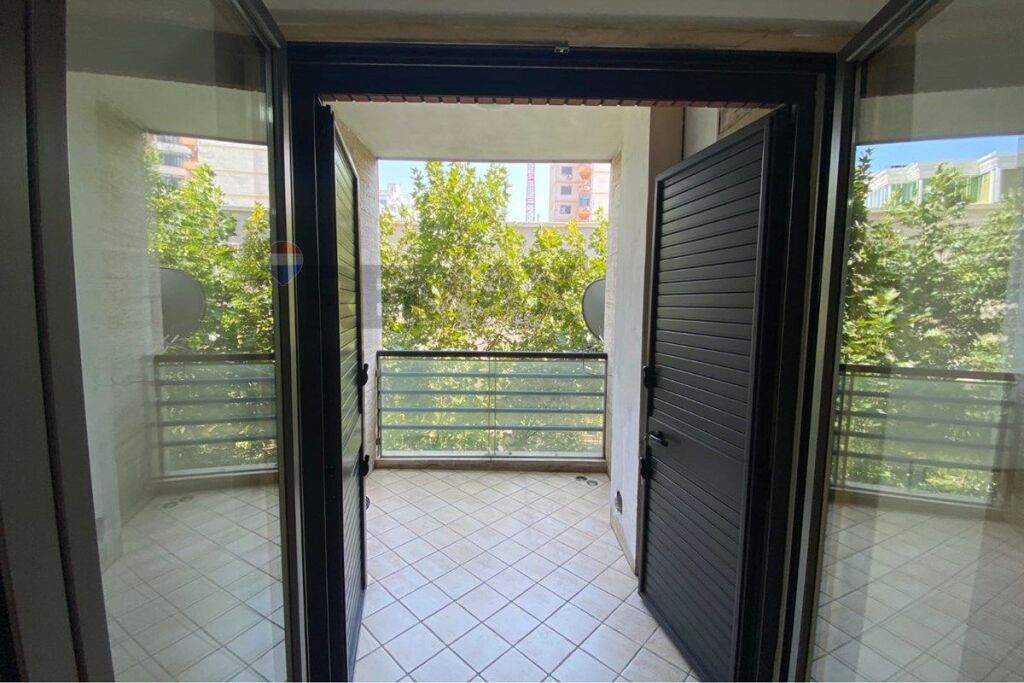 Office for rent in 9 Katëshet, Tirana, 104 m². Photo 3 of 3