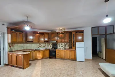 Appartamento 2+1 in affitto a Laprakë, Tirana, 100 m². Foto 4 di 8