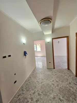 Apartament 2+1 në shitje në Pallati i Sportit Ramazan Njala, Durrës, 76 m². Foto 12 nga 12