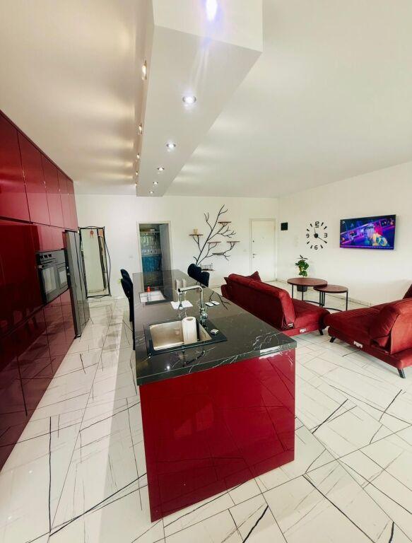 Apartament 2+1 me qera në Liqeni Thatë, Tiranë, 137 m². Foto 5 nga 9
