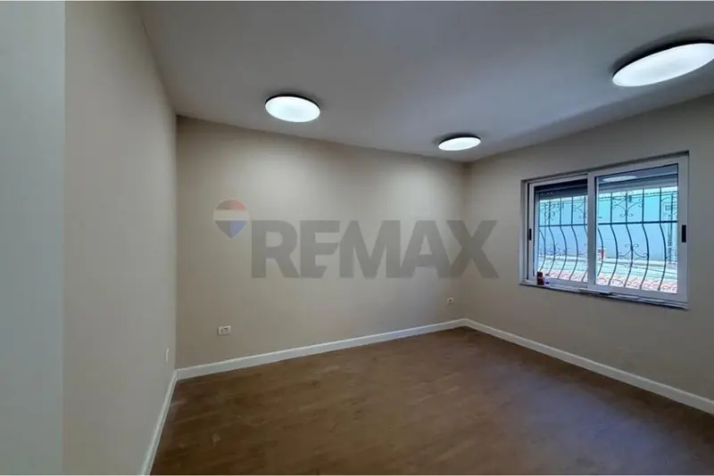 Office for rent in Rruga Margarita Tutulani, Tirana, 110 m²
