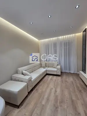 Apartament 1+1 me qera në Rruga 5 Maji, Tiranë, 70 m². Foto 9 nga 10