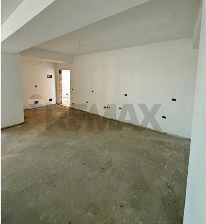 Penthouse në shitje në Yzberisht, Tiranë, 151 m². Foto 1 nga 3