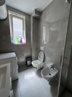 Appartamento 2+1 in affitto a 21 Dhjetori, Tirana, 100 m². Foto 4 di 7