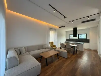 Villa in affitto a Mullet, Tirana, 610 m². Foto 4 di 12