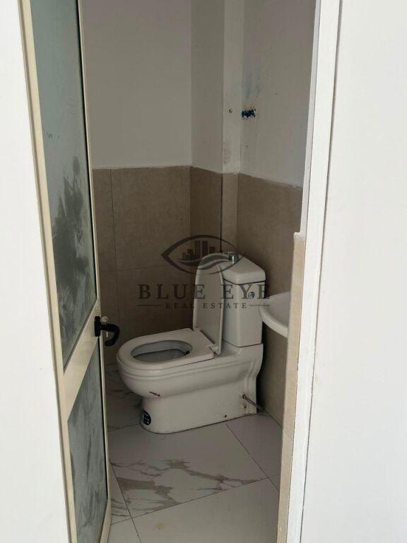Ambient biznesi me qera në Rruga Marta Buda, Durrës, 40 m²