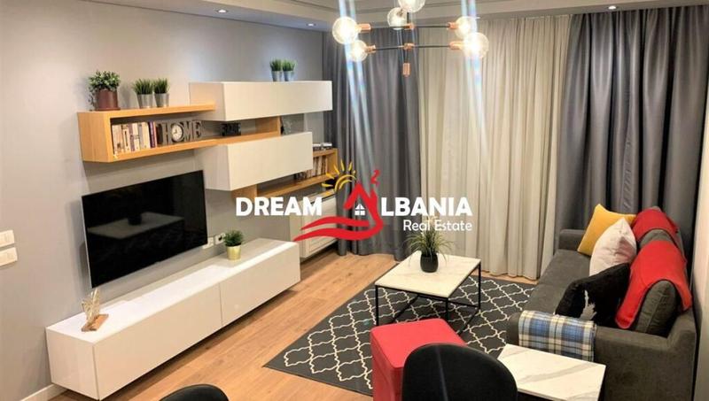 Apartament 2+1 me qera në Kompleksi Magnet, Tiranë, 93 m²