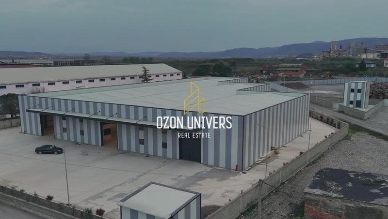 Magazzino in vendita a Zona e Metalurgjikut, Elbasan, 3.264 m²