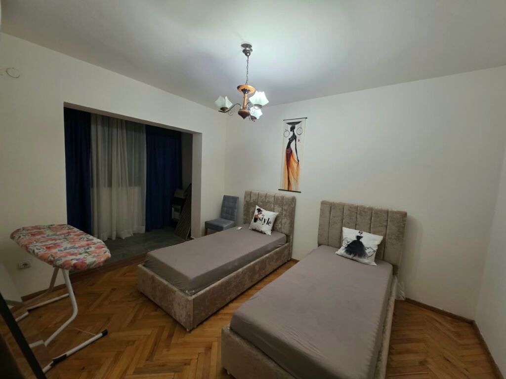 Apartment 2+1 for rent in Sheshi Skënderbej, Tirana, 80 m². Photo 2 of 3
