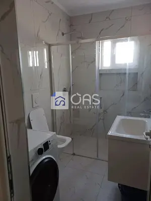 Apartament me qera në Myslym Shyri, Tiranë, 40 m². Foto 5 nga 8