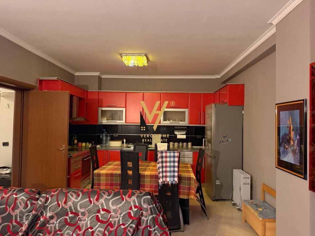 Apartament 2+1 me qera në Astir, Tiranë, 100 m². Foto 2 nga 3