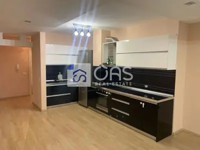 Apartment 2+1 for rent in Blloku, Tirana, 140 m². Photo 3 of 7
