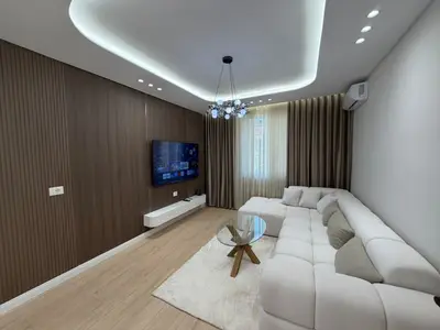 Apartament 1+1 në shitje në Petro Nini Luarasi, Tiranë, 55 m². Foto 1 nga 9