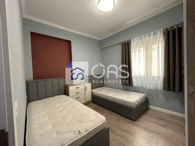 Apartament 2+1 me qera në Stacioni i Trenit, Tiranë, 95 m². Foto 9 nga 11