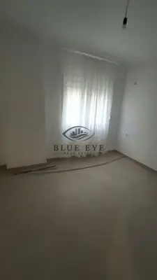 Apartament 2+1 me qera në Rruga Jahja Ballhysa, Durrës, 98 m². Foto 3 nga 12