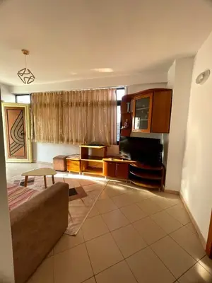 Appartamento 2+1 in affitto a Lagja nr.10, Durazzo, 90 m². Foto 3 di 6