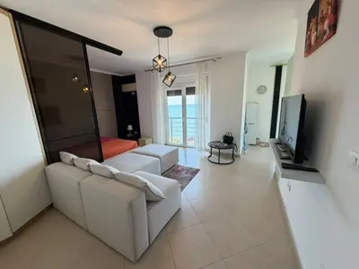 Apartment 1+1 for rent in Currila, Durrës, 52 m². Photo 2 of 8