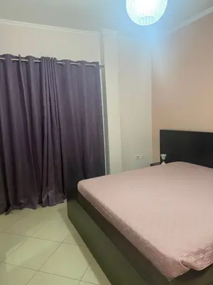 Apartament 3+1 me qera në Vilat Gjermane, Tiranë, 110 m². Foto 2 nga 10
