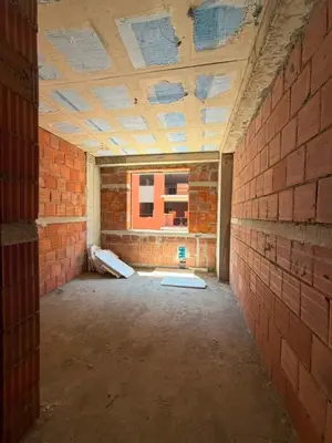 Apartament 2+1 në shitje në Paskuqan, Kamëz, 102 m². Foto 3 nga 12