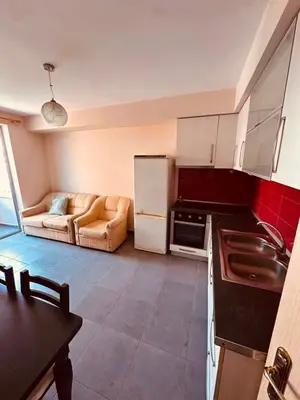 Appartamento 1+1 in affitto a Rruga Niko Avrami, Tirana, 60 m². Foto 7 di 7