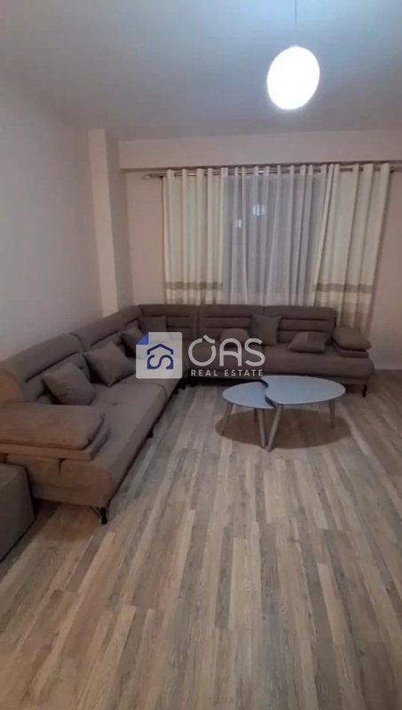 Appartamento 1+1 in affitto a Astir, Tirana, 65 m²