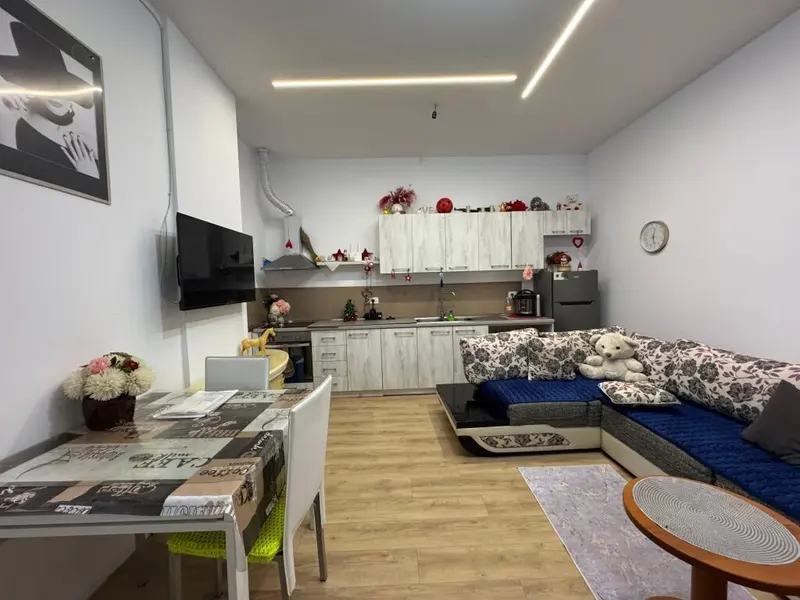 Apartament 1+1 në shitje në Plazh, Durrës, 50 m²