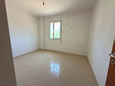 Apartament 2+1 në shitje në Plazhi i Vjetër, Vlorë, 82 m². Foto 3 nga 8