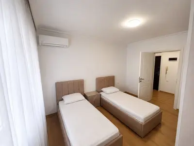 Apartament 2+1 me qera në 9 Kateshet Stacion Urbani, Tiranë, 100 m². Foto 4 nga 7