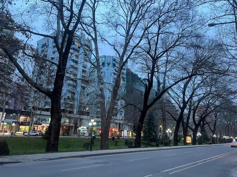 Zyrë në shitje në Gjykata e Rrethit Gjyqësor, Tiranë, 50 m²