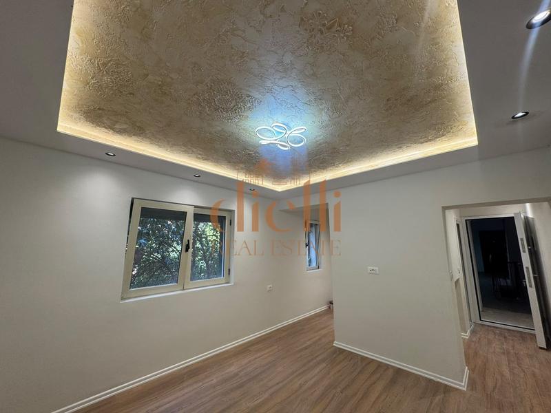 Monolocale in vendita a Brraka, Tirana, 34 m²