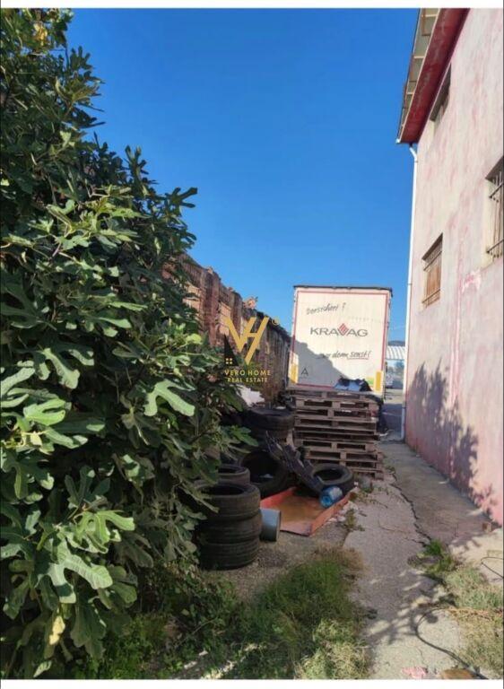 Magazzino in vendita a Elbasan, Elbasan, Elbasan, 555 m²