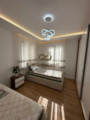 Apartament 2+1 në shitje në Pallati me Shigjeta, Tiranë, 116 m². Foto 8 nga 11