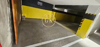 Garage for sale in Flagship Center, Durrës, 29 m². Photo 10 of 11
